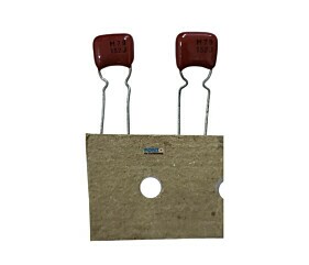 Capacitor Poliéster 1K5 x 50V = 152J