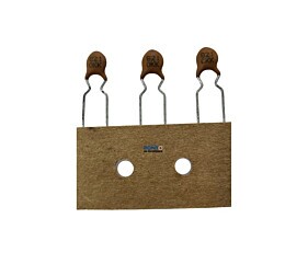 Capacitor Cerâmico 820PF x 500V = 821 OKK