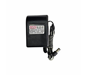 Eliminador de Pilhas Entrada 110/220V Saída 12V 500mA Plug P4 Maxxi 1