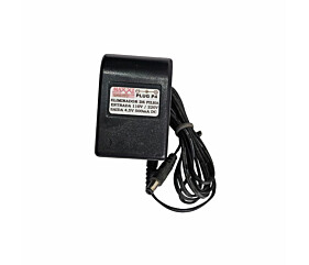Eliminador de Pilhas Entrada 110/220V Saída 4,5V 500mA Plug P4 Maxxi 1