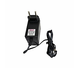 Fonte Chaveada 85 A 240V Saída 18V 2Amp Plug P4 Maxxi 1
