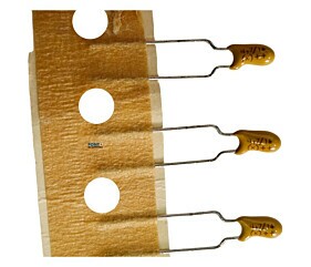 Capacitor Poliéster 4,7uF x 16V 10%