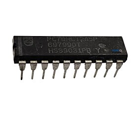 Circuito Integrado SN74HCT245P = PC74HCT245P