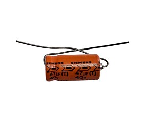 Capacitor Eletrolítico 47uF x 40V Axial 91000 Siemens