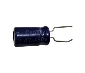 Capacitor Eletrolítico 47uF x 50V RD 85º Capxon