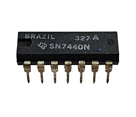 Circuito Integrado SN7440N