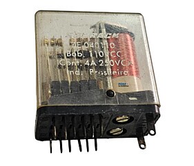 Rele ZE040110 4A 250VCA Bob.110VCC Schrack