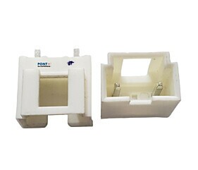 Conector Alojamento 2Vias Macho Branco