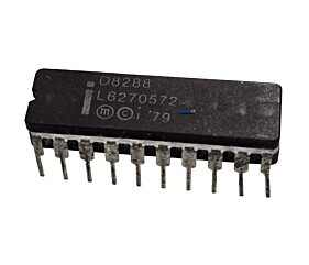 Circuito Integrado D8288 Cerâmico