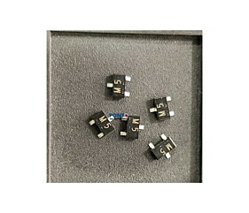 Transistor 2SA812 = M5 